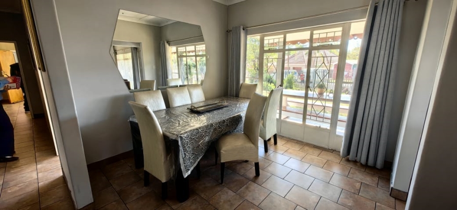 4 Bedroom Property for Sale in Parys Free State